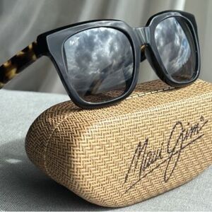 Maui Jim Tortoise Shell Sunglasses - Heliconia